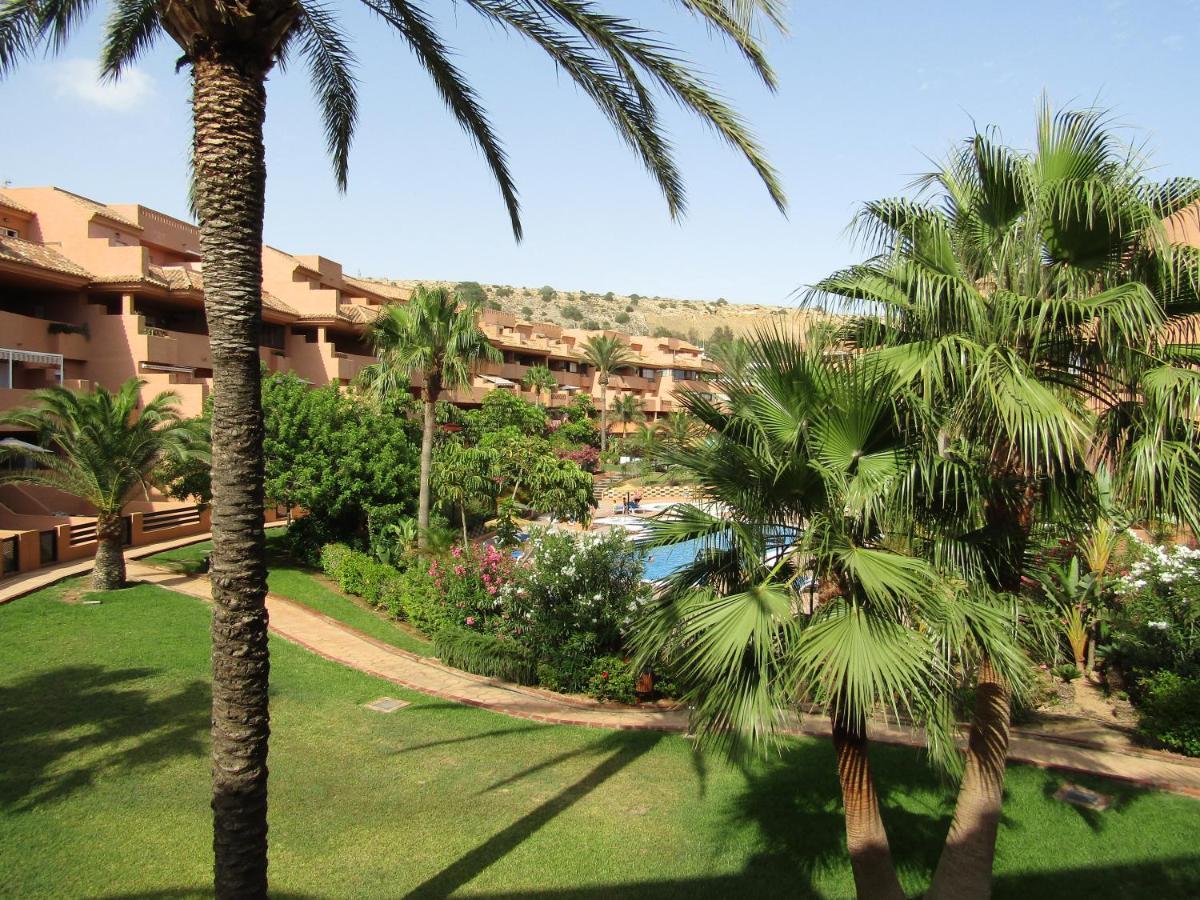 Apartementos Almerimar Golf ภายนอก รูปภาพ